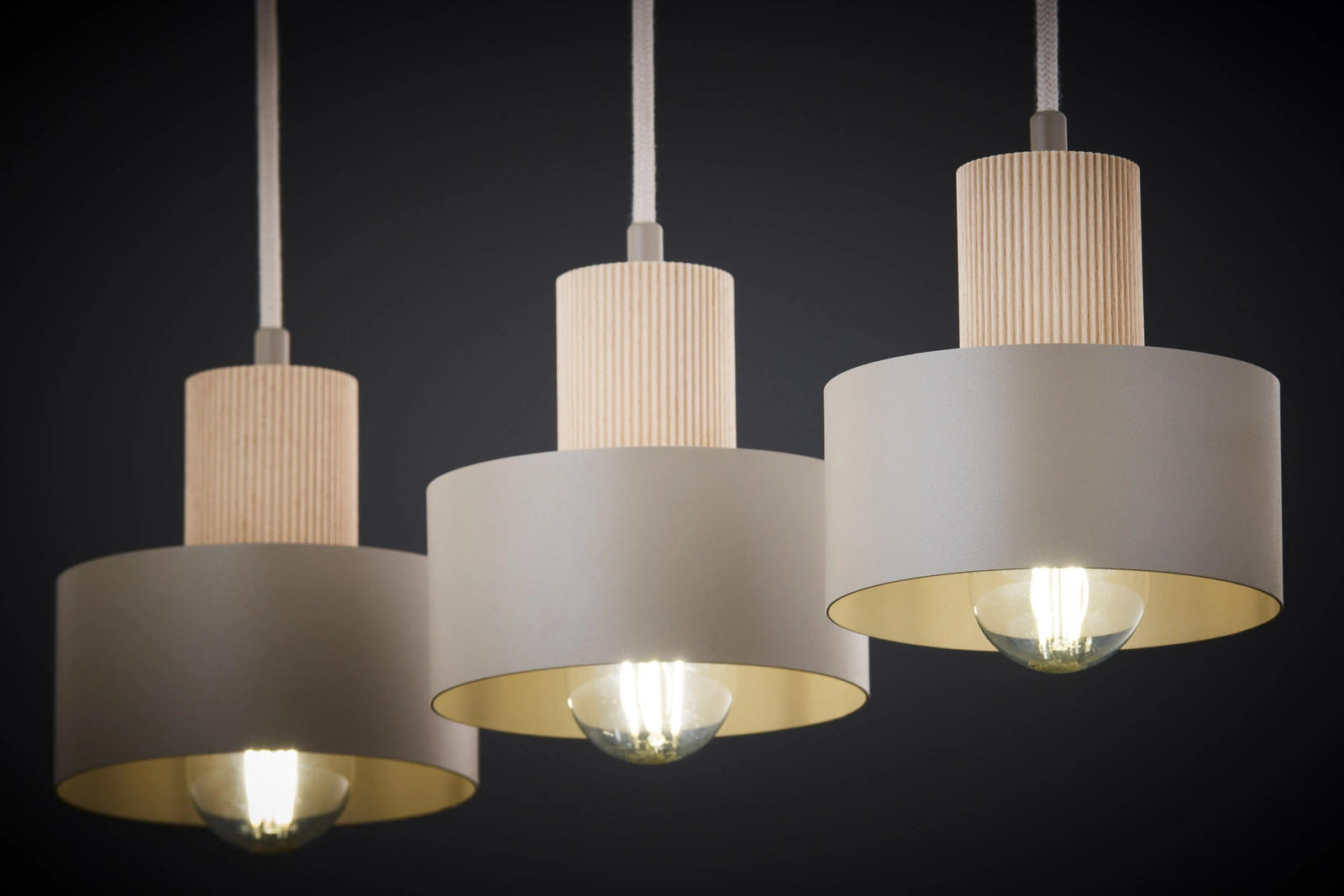 Lampa wisząca w stylu japandi RIF WOOD 3 ciepły beż/drewno naturalne, 3 × E27 – Sigma Lighting 41872 - obrazek 3
