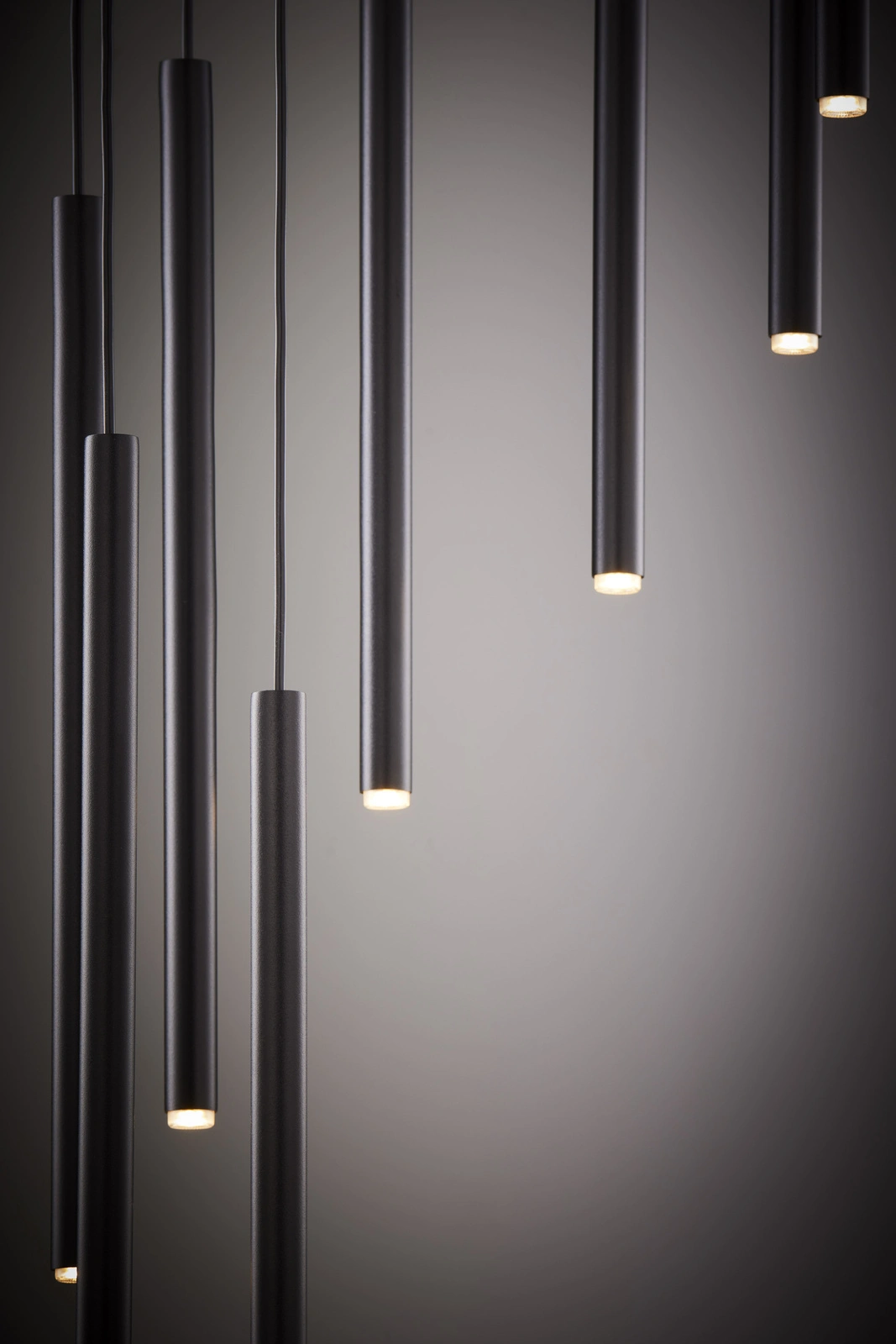 Lampa wisząca minimalistyczna SOPEL 10 ANTRESOLA kaskada czarny, 10 × G9 – Sigma Lighting 42098 - obrazek 4